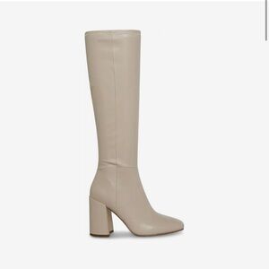 Steve Madden Taupe Boots